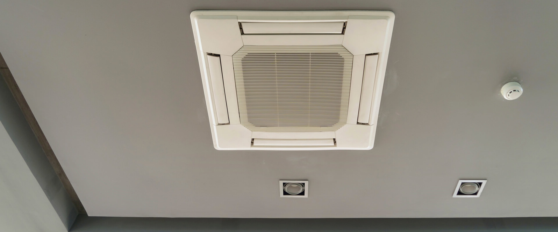 The Ultimate Guide to Understanding Ceiling-Mounted Air Conditioners